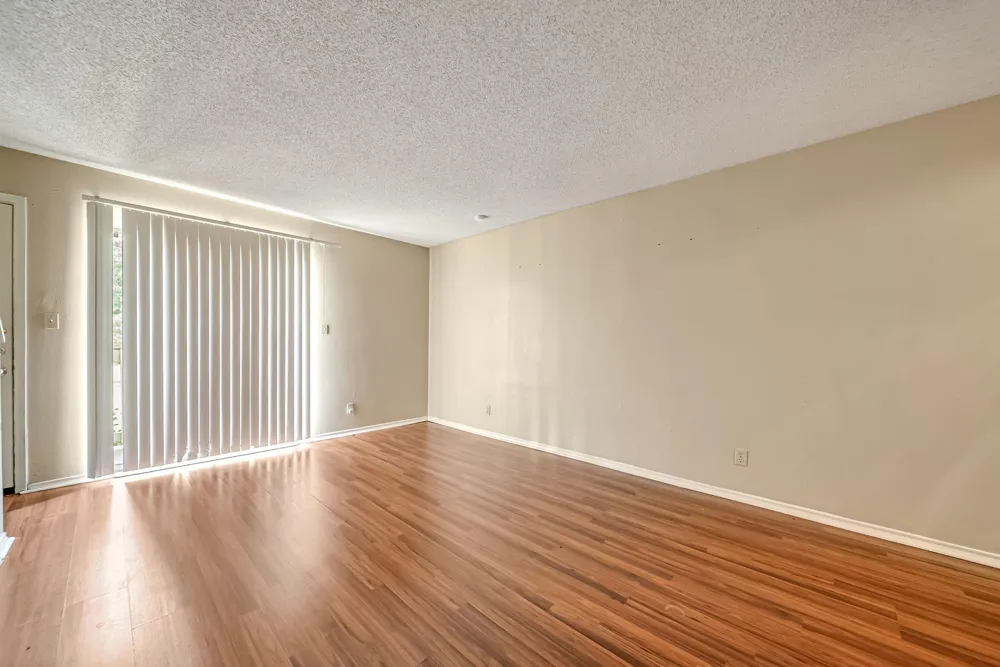 2501 Gulf Freeway #256D Dickinson, TX 77539