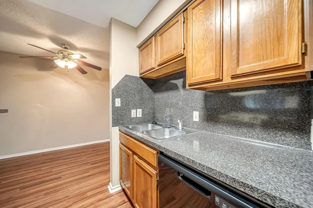 2501 Gulf Freeway #256D Dickinson, TX 77539