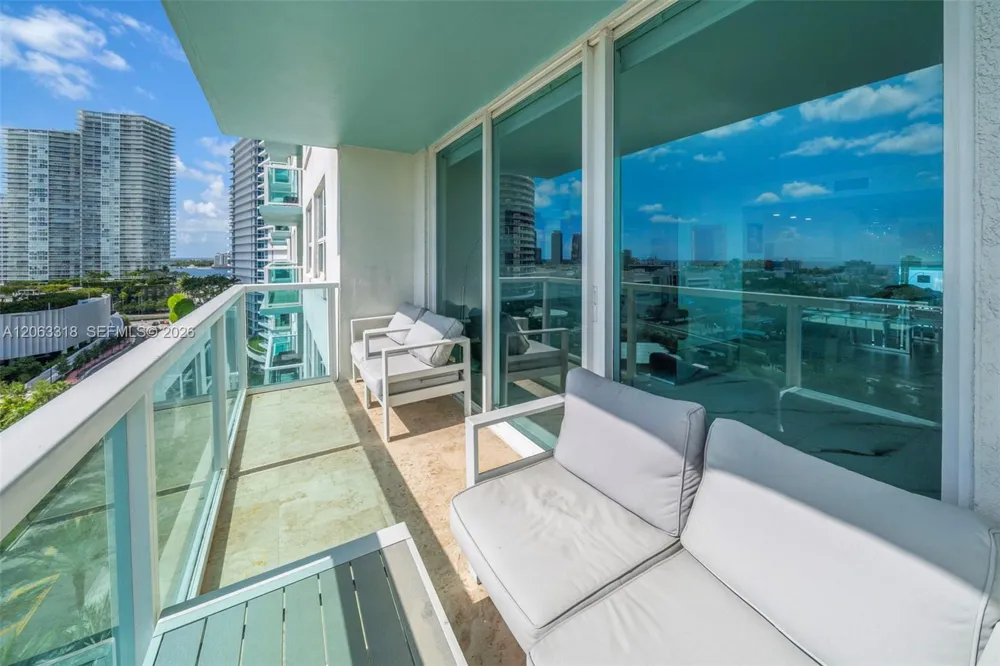 650 West Ave #1408 Miami Beach, FL 33139
