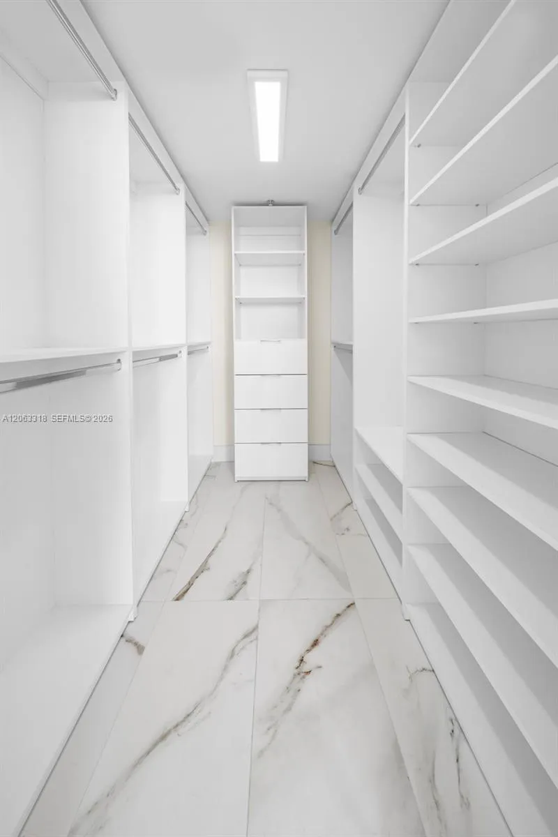 650 West Ave #1408 Miami Beach, FL 33139