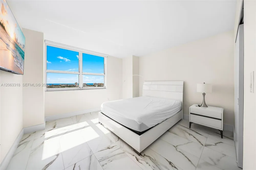650 West Ave #1408 Miami Beach, FL 33139