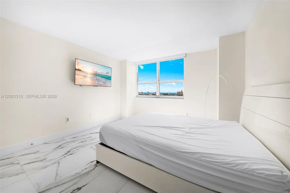 650 West Ave #1408 Miami Beach, FL 33139