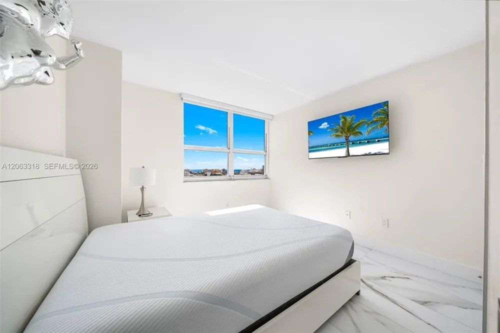 650 West Ave #1408 Miami Beach, FL 33139