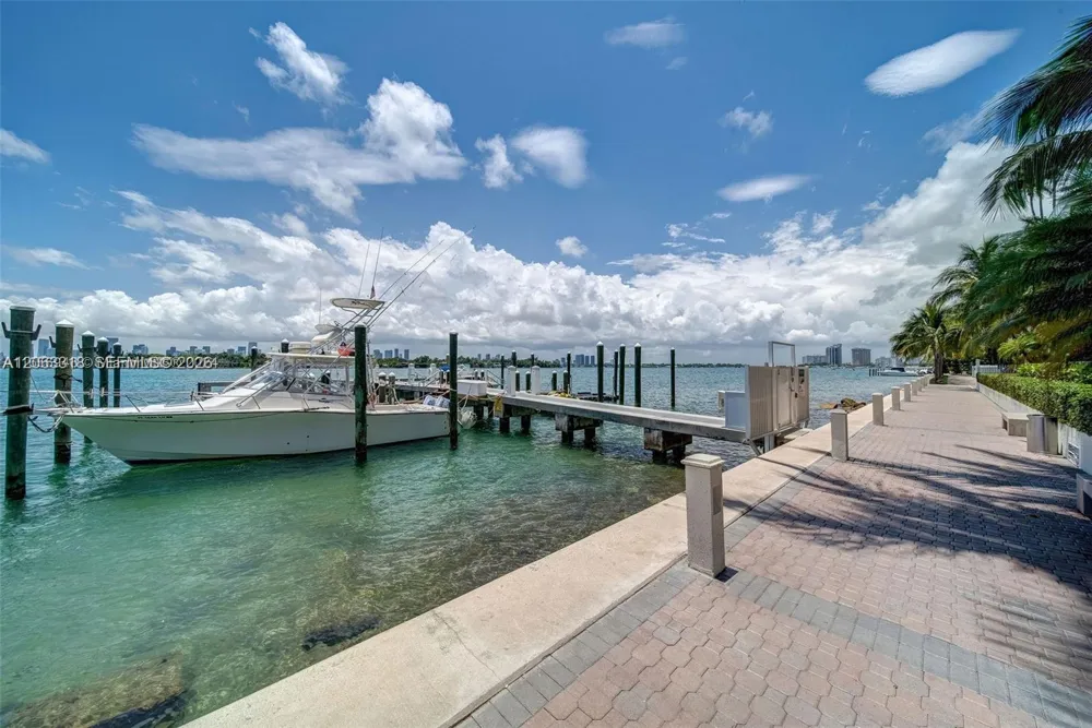 650 West Ave #1408 Miami Beach, FL 33139
