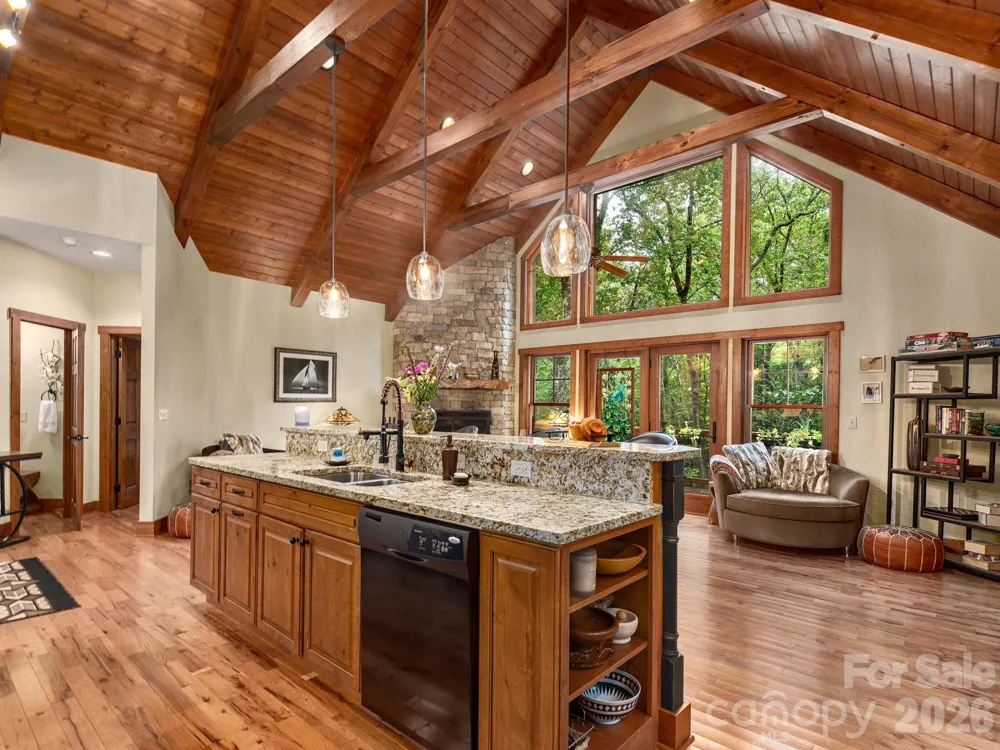352 Celo Cove Drive #18 Burnsville, NC 28714