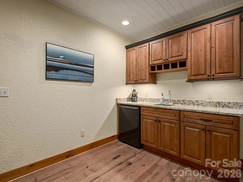 352 Celo Cove Drive #18 Burnsville, NC 28714