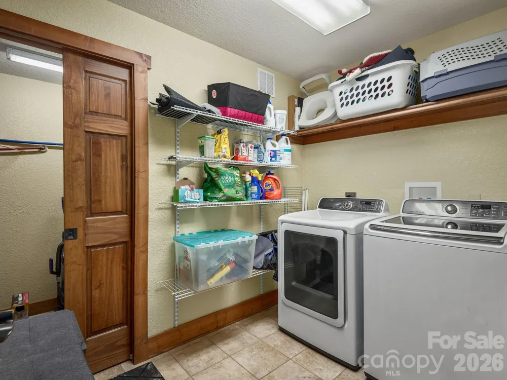 352 Celo Cove Drive #18 Burnsville, NC 28714