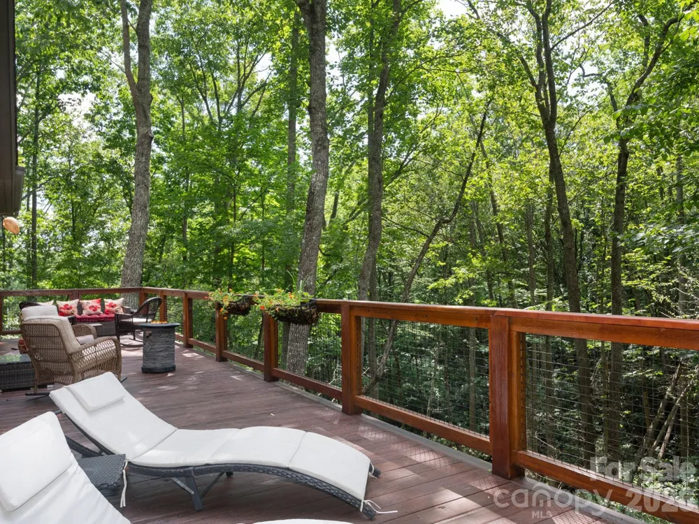 352 Celo Cove Drive #18 Burnsville, NC 28714
