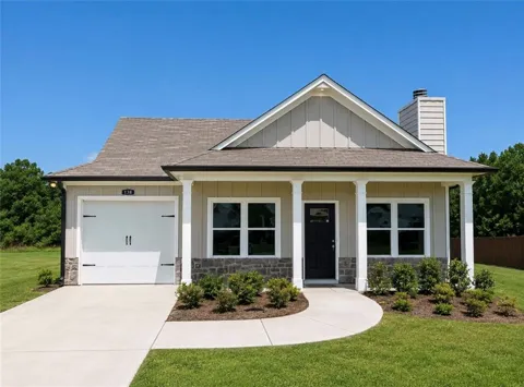 138 Sunflower Circle NE