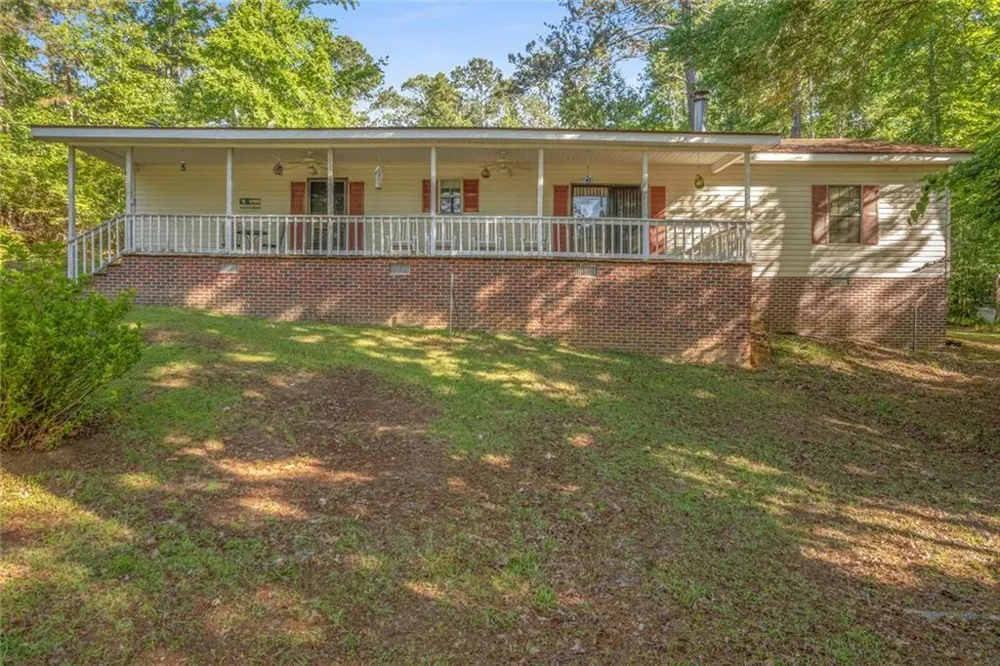 1038 Carrs Station Road NE Milledgeville, GA 31061
