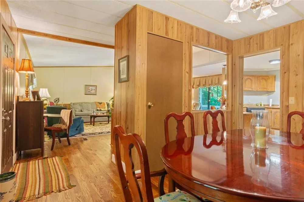 1038 Carrs Station Road NE Milledgeville, GA 31061