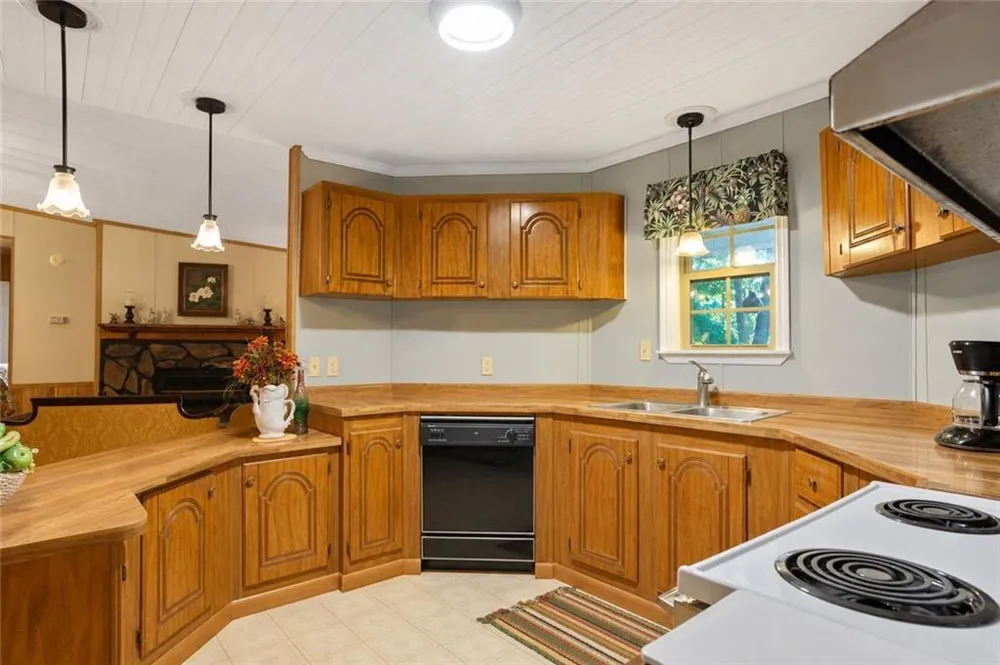 1038 Carrs Station Road NE Milledgeville, GA 31061