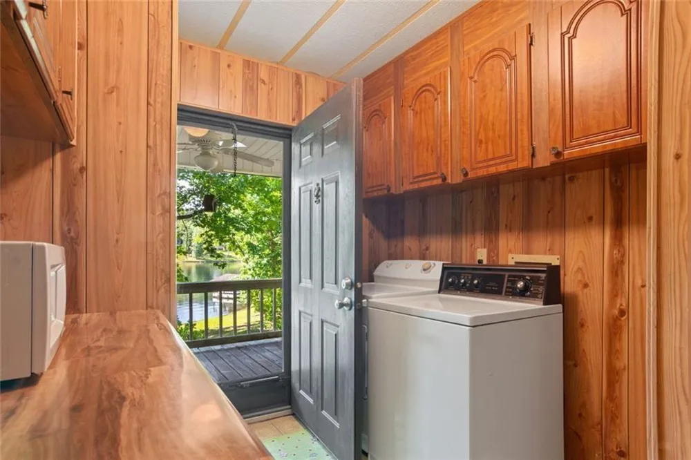 1038 Carrs Station Road NE Milledgeville, GA 31061