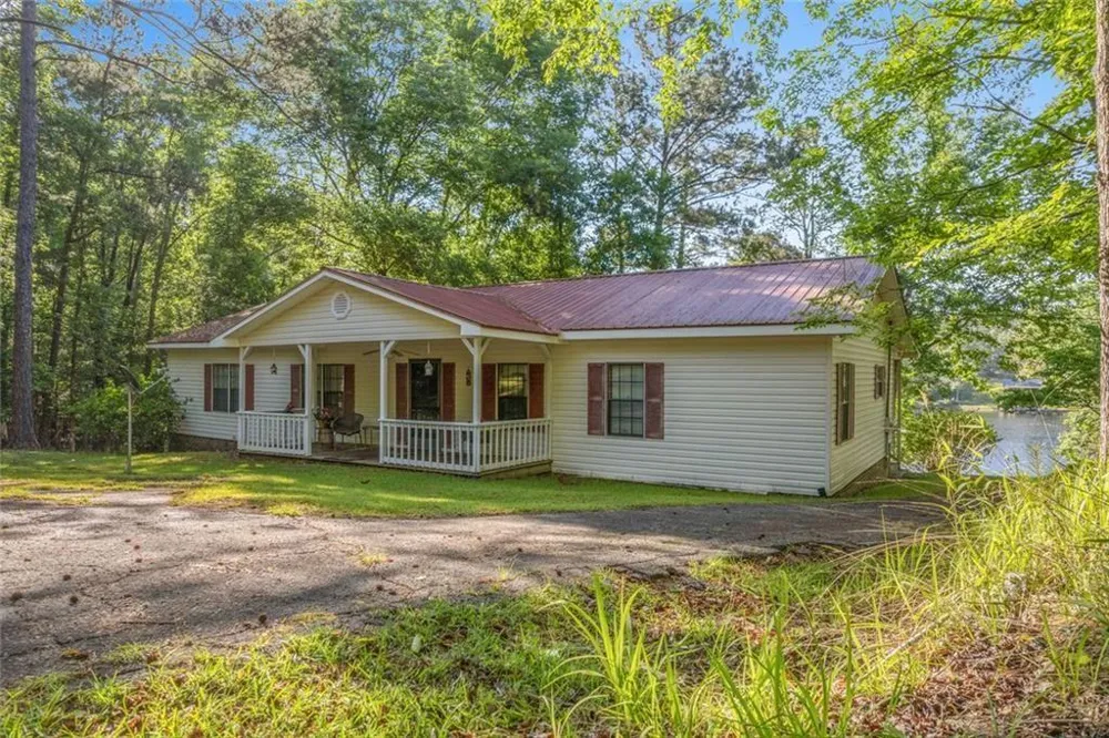 1038 Carrs Station Road NE Milledgeville, GA 31061