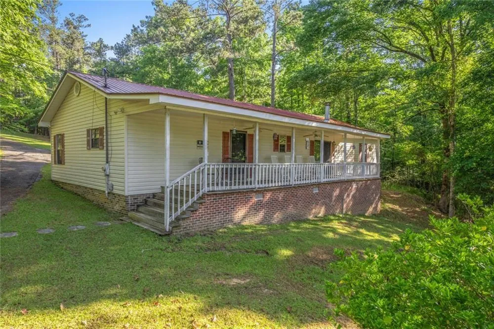 1038 Carrs Station Road NE Milledgeville, GA 31061