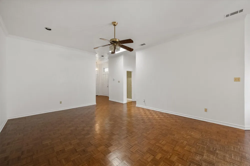 1209 W 3rd Avenue Corsicana, TX 75110