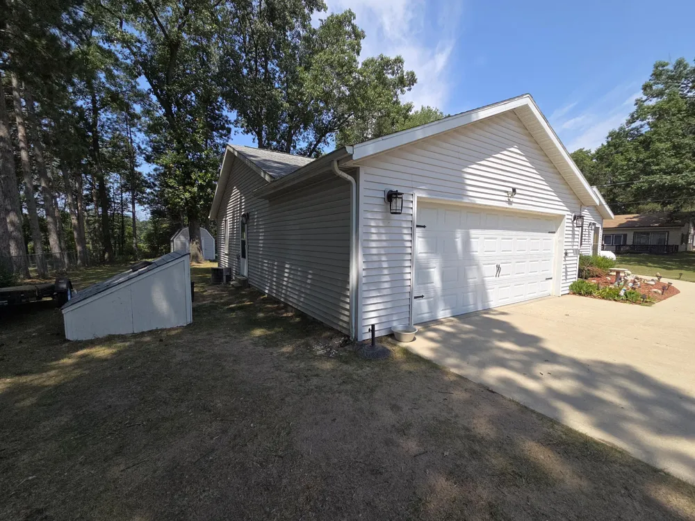445 Pettibone Drive Bitely, MI 49309