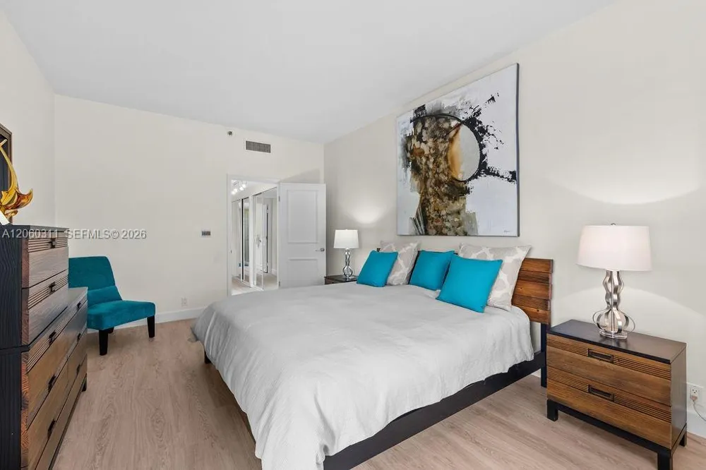251 Crandon Blvd #325 Key Biscayne, FL 33149