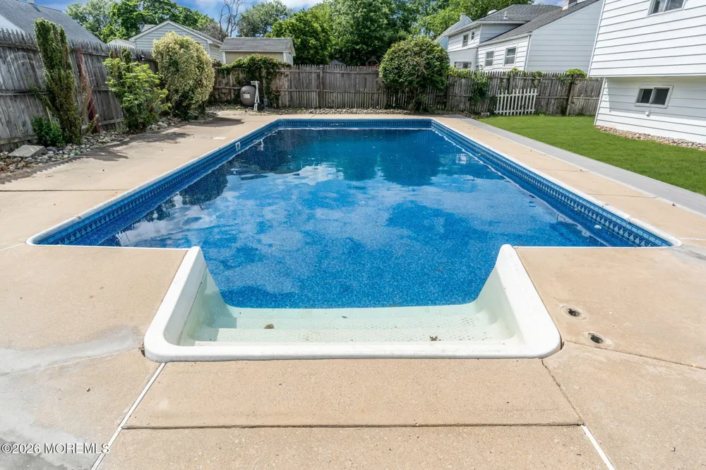 16 Falmouth Road Hamilton, NJ 08620