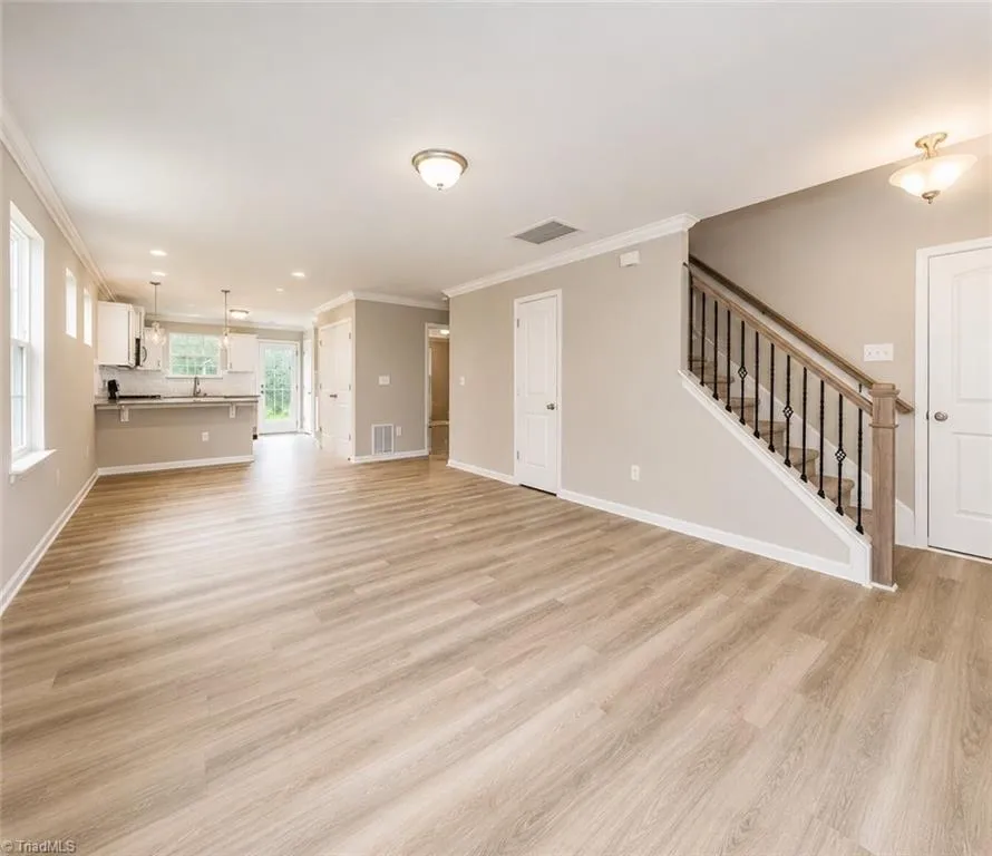 4020 Winding Vine Lane Greensboro, NC 27410