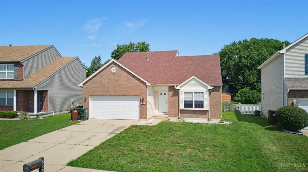 623 Quail Hollow Drive Trenton, OH 45067