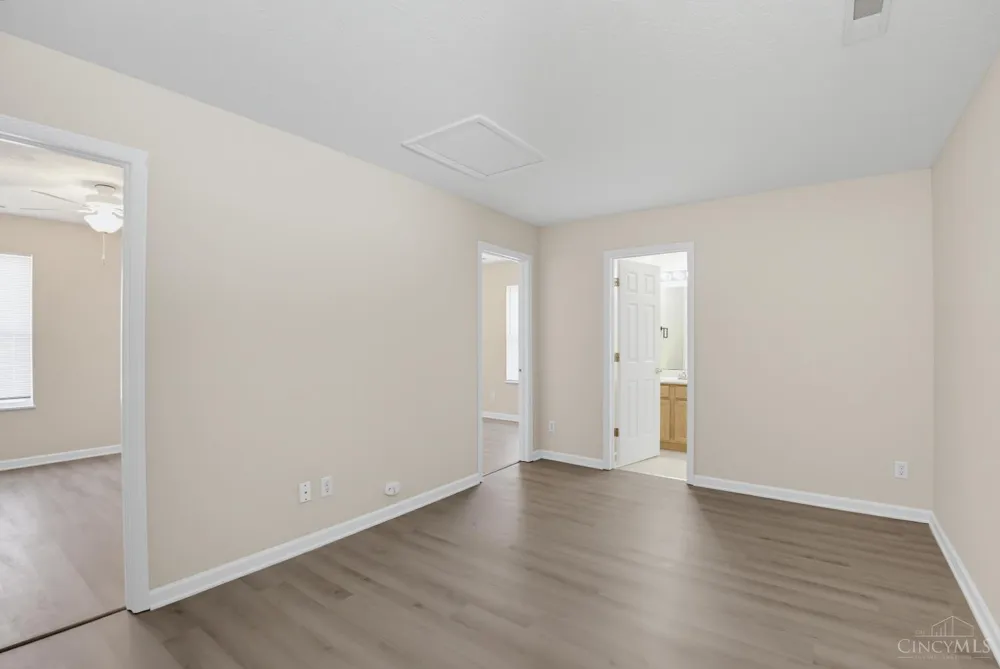 623 Quail Hollow Drive Trenton, OH 45067