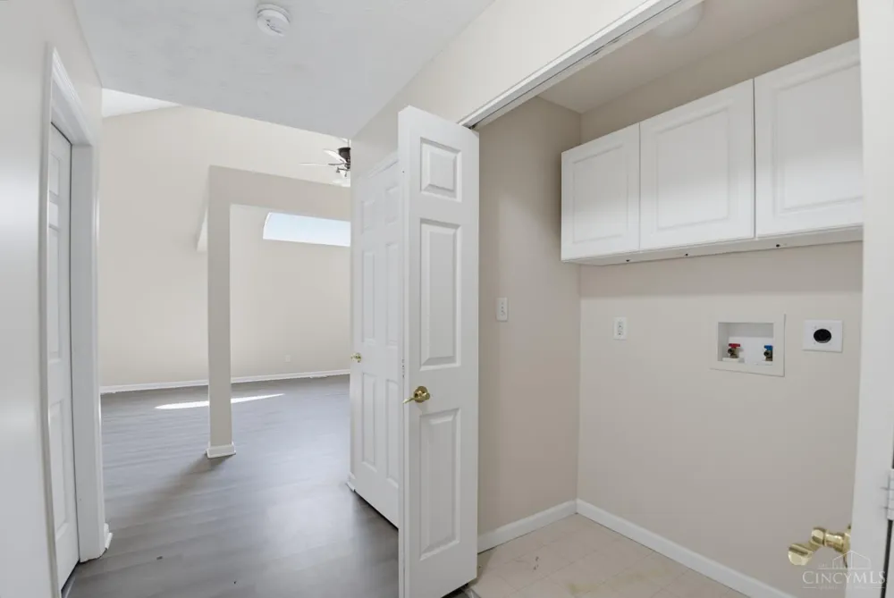 623 Quail Hollow Drive Trenton, OH 45067