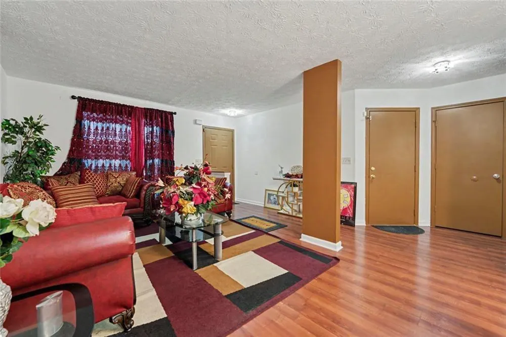 6258 Phillips Lake Court Lithonia, GA 30058