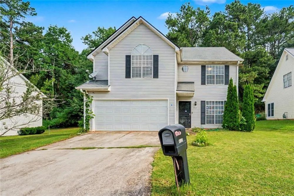 6258 Phillips Lake Court Lithonia, GA 30058