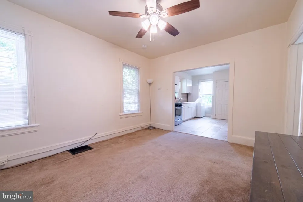920 CINNAMINSON AVENUE #B Palmyra, NJ 08065