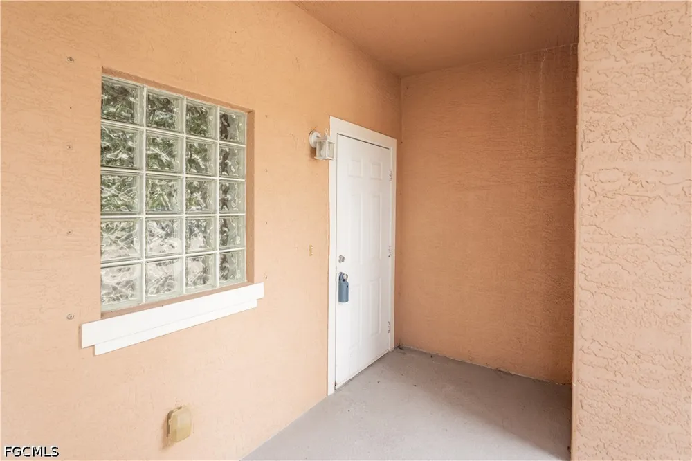 SE 23rd Place #3 Cape Coral, FL 33990