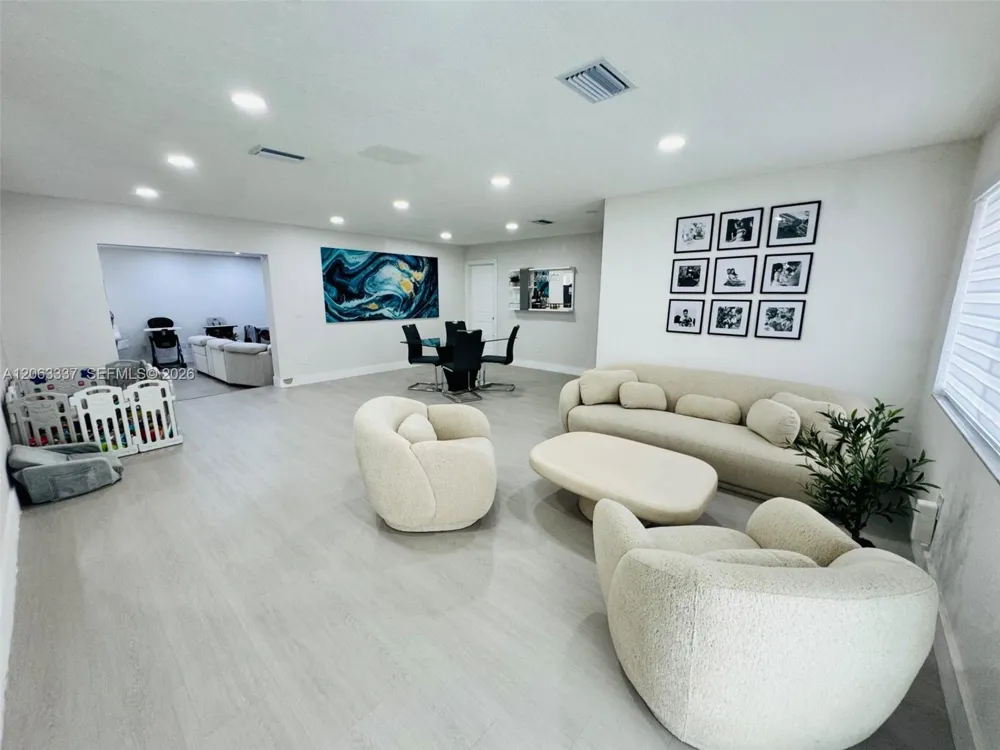 75 SW 18th Ave Homestead, FL 33030