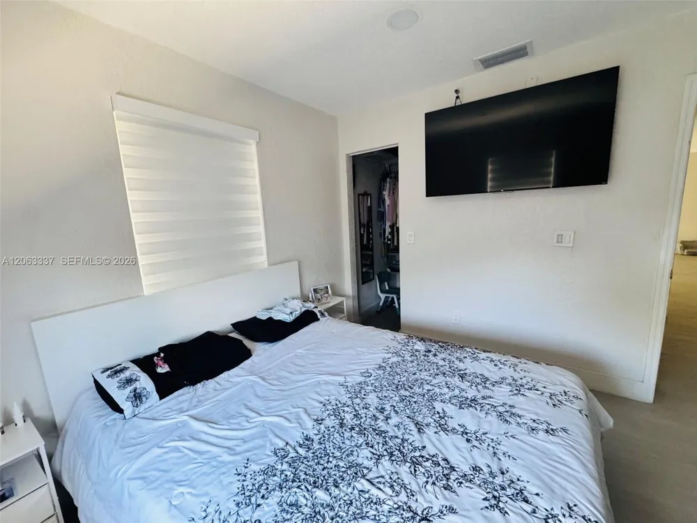 75 SW 18th Ave Homestead, FL 33030