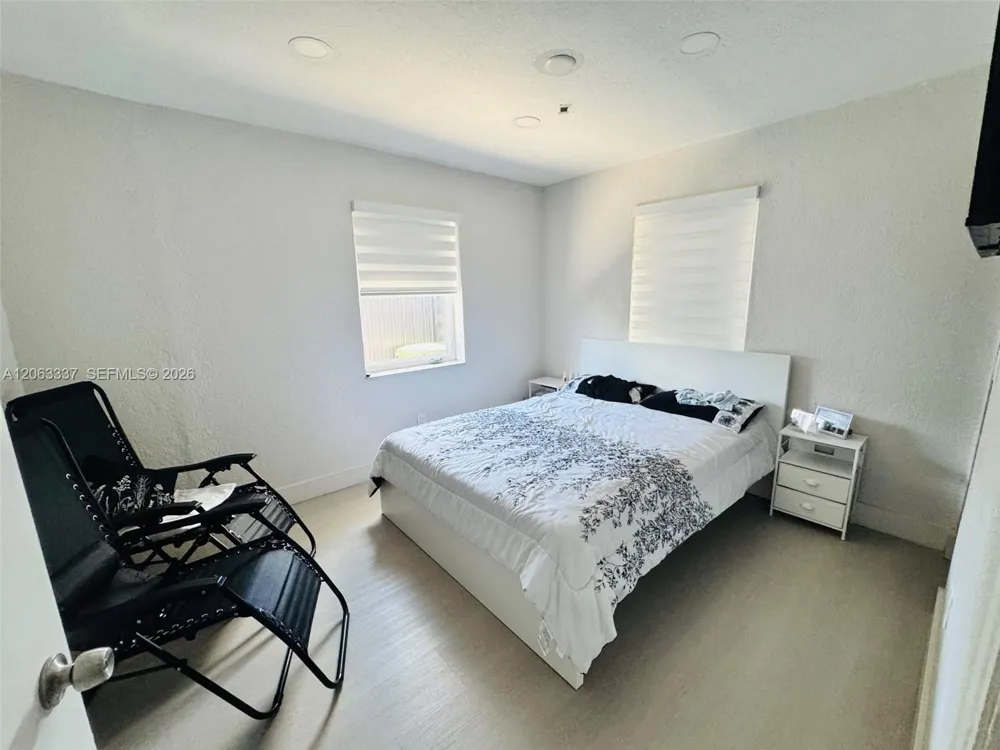 75 SW 18th Ave Homestead, FL 33030
