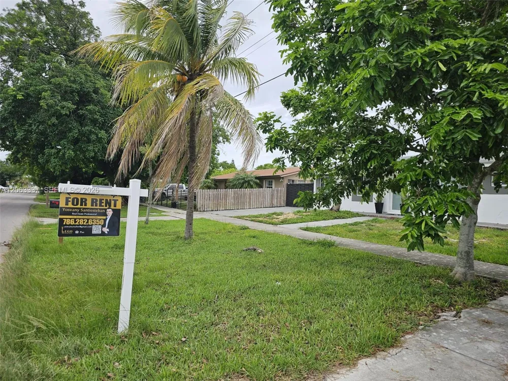 75 SW 18th Ave Homestead, FL 33030
