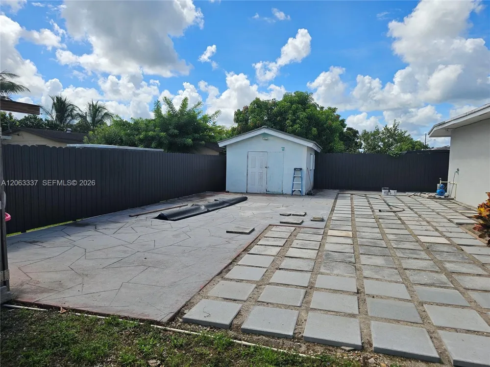 75 SW 18th Ave Homestead, FL 33030