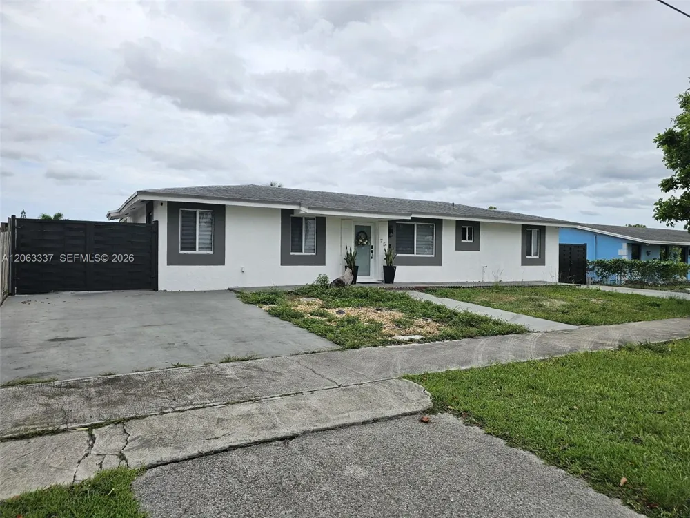 75 SW 18th Ave Homestead, FL 33030