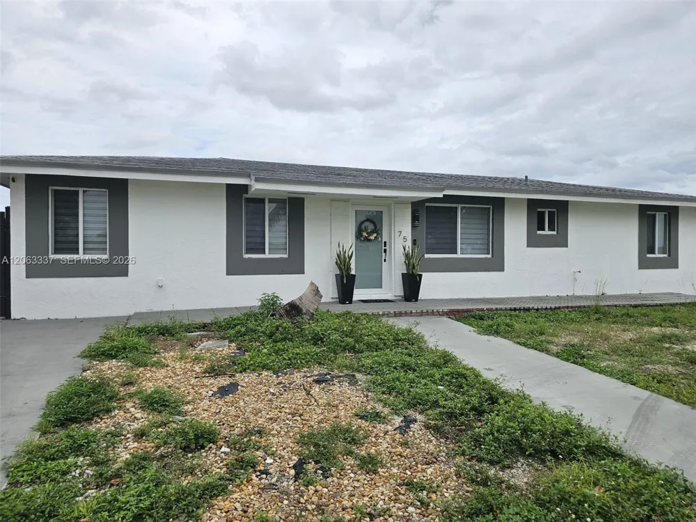 75 SW 18th Ave Homestead, FL 33030