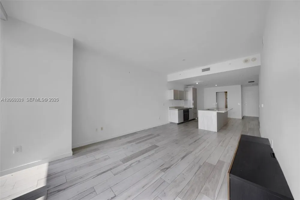 480 NE 31st St #2003 Miami, FL 33137