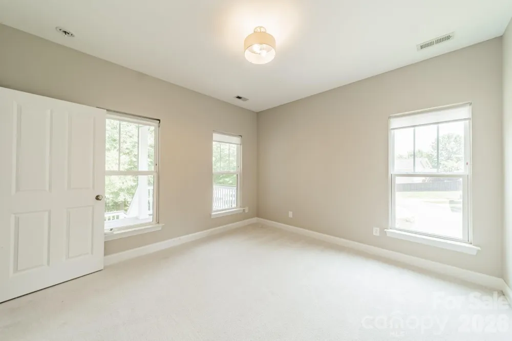 10236 Vanguard Parkway Huntersville, NC 28078