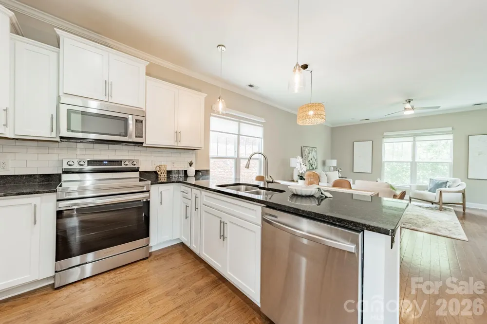 10236 Vanguard Parkway Huntersville, NC 28078