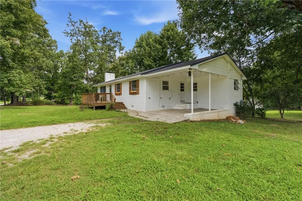 918 Sims Harris Road Lula, GA 30554