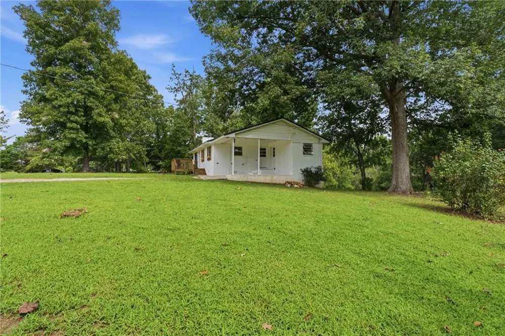 918 Sims Harris Road Lula, GA 30554