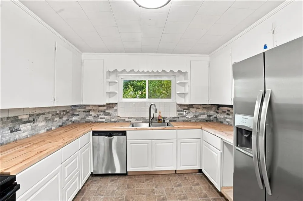 918 Sims Harris Road Lula, GA 30554