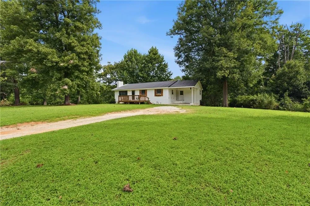 918 Sims Harris Road Lula, GA 30554