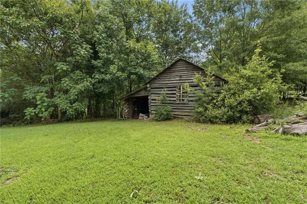 918 Sims Harris Road Lula, GA 30554