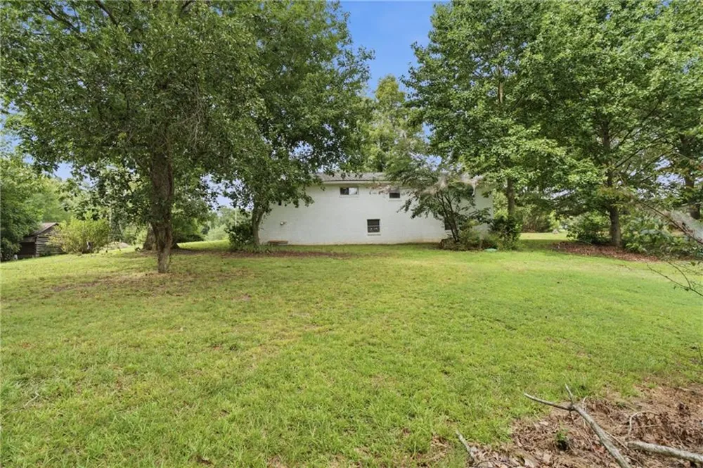 918 Sims Harris Road Lula, GA 30554