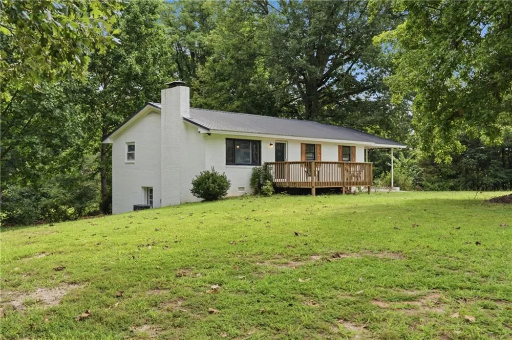 918 Sims Harris Road Lula, GA 30554