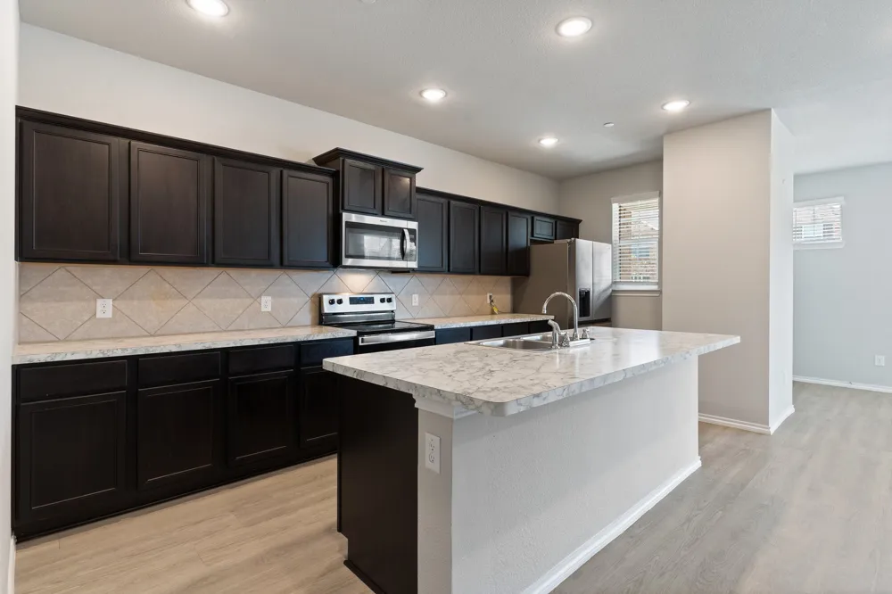 2833 Bellflower Drive Mesquite, TX 75150