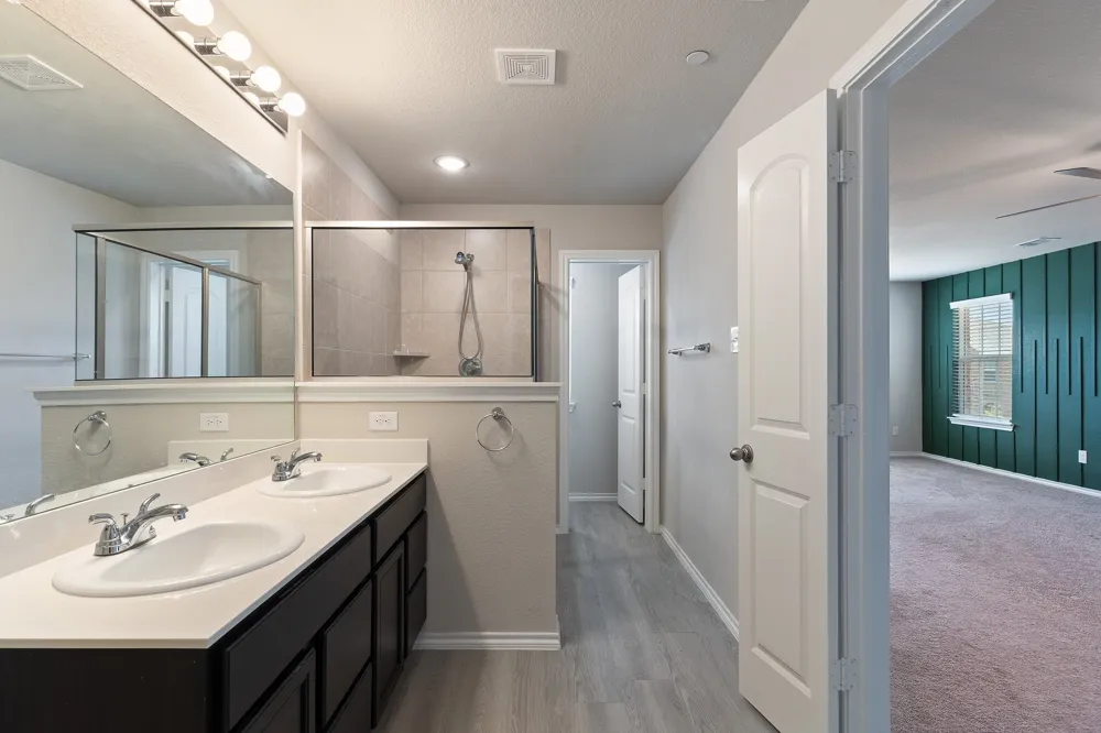 2833 Bellflower Drive Mesquite, TX 75150